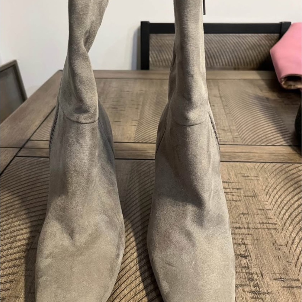 Liliana Grey Heeled Boots